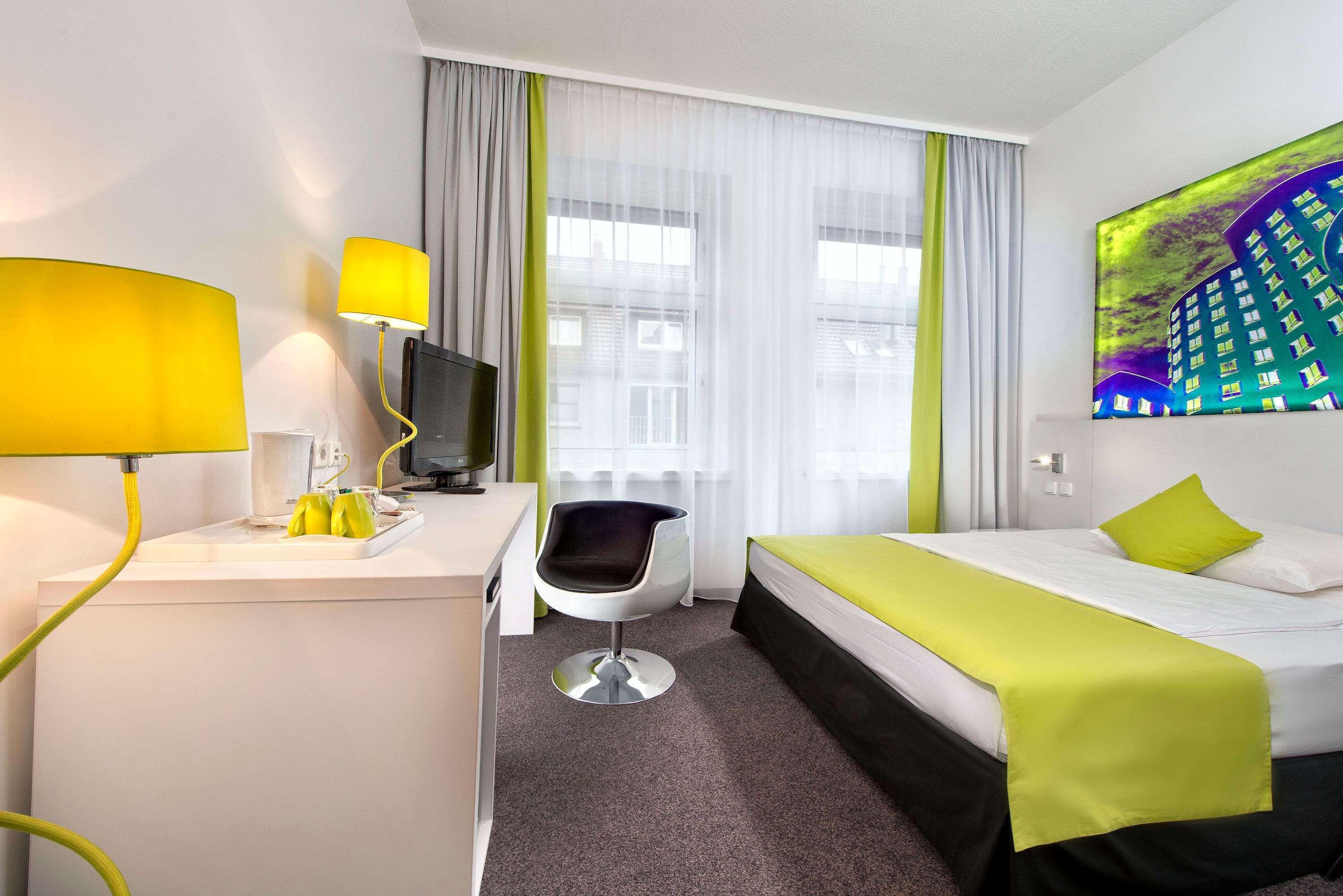 Wyndham Garden Centre Koenigsallee 4*