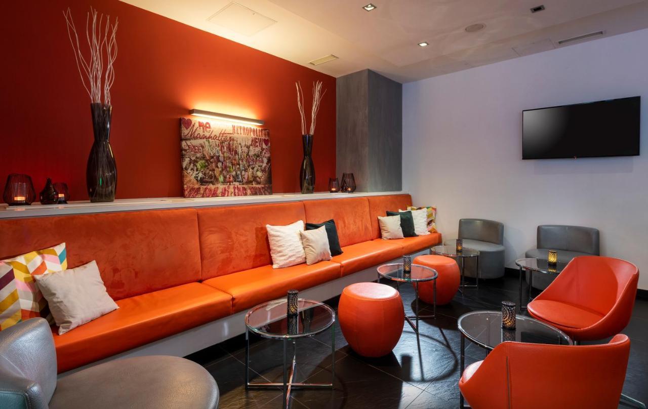 Wyndham Garden Centre Koenigsallee 4*