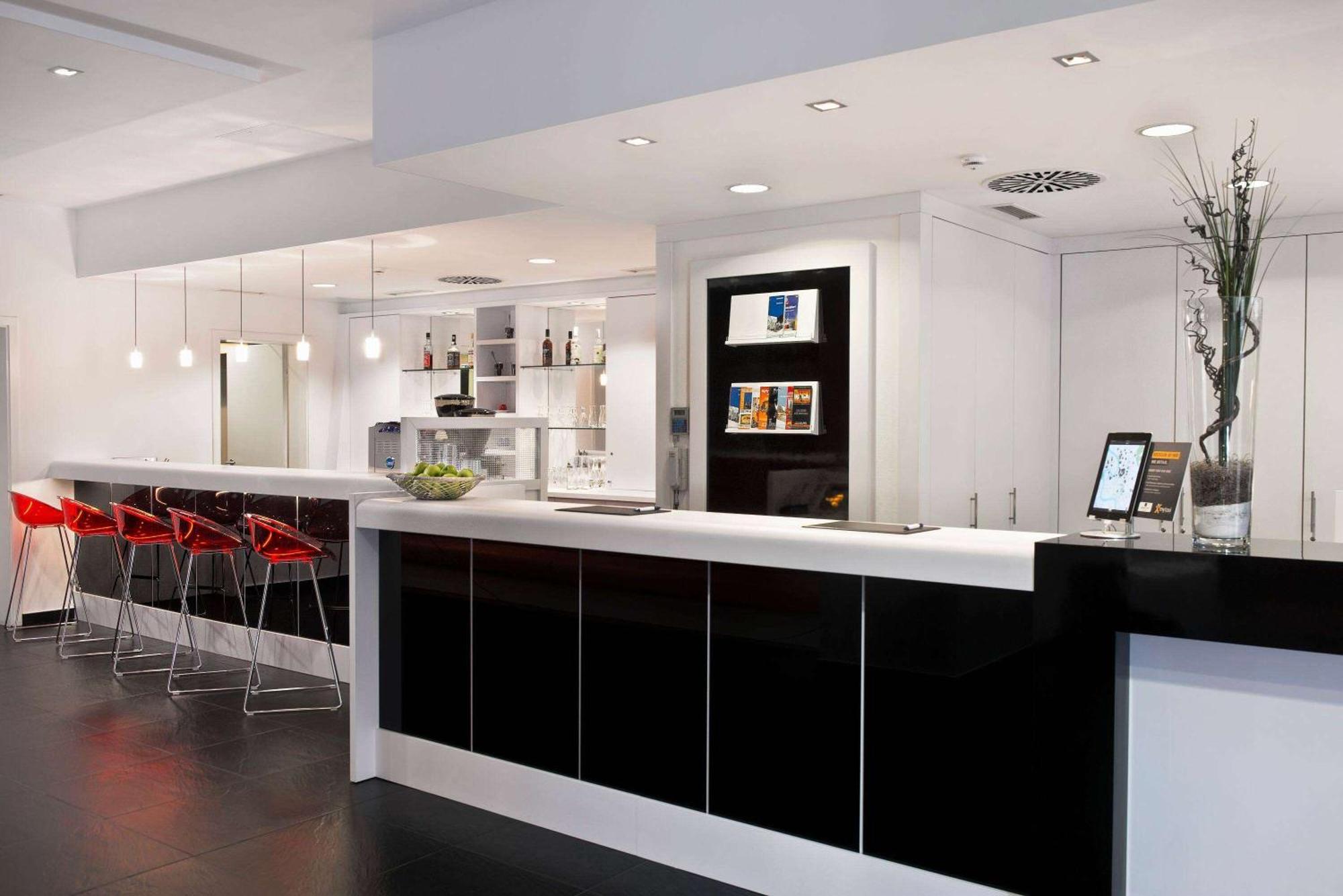 Hotel Wyndham Garden Centre Koenigsallee Düsseldorf